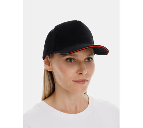 Бейсболка Classic 2.0, черная с красным кантом