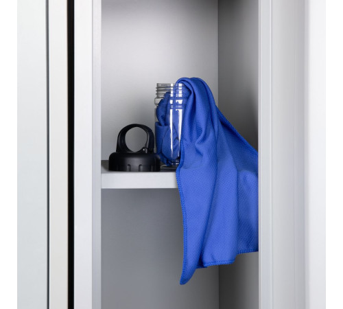 Охлаждающее полотенце Frio Mio в бутылке, синее