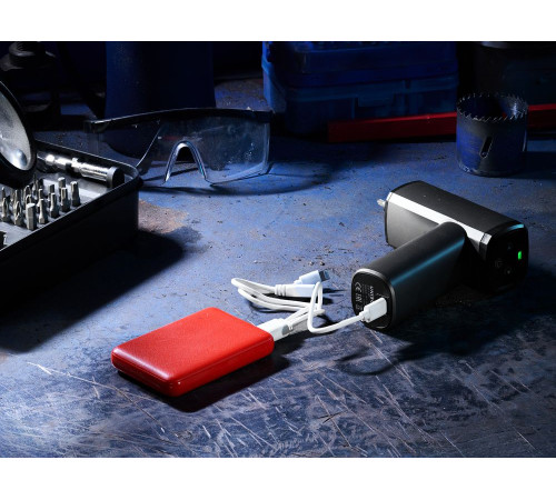 Отвертка аккумуляторная Propeller, черная