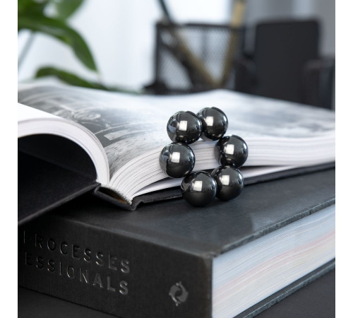 Магнитный антистресс Trifles, черный