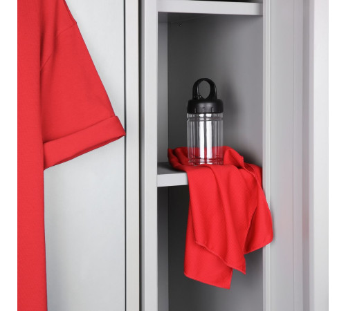 Охлаждающее полотенце Frio Mio в бутылке, красное