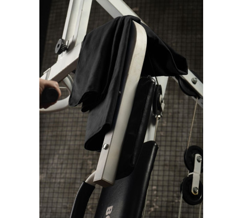 Спортивное полотенце Vigo Small, черное