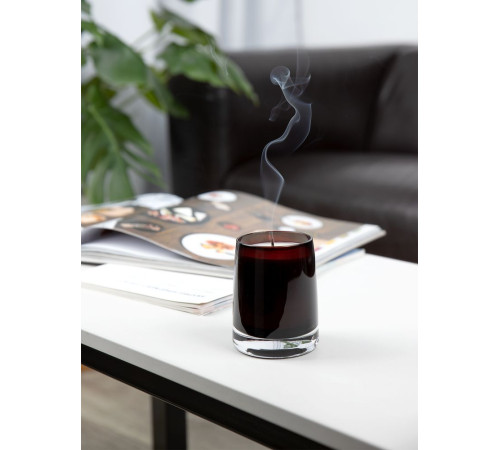 Ароматическая свеча Fragnola, грейпфрут и ветивер, бордовая