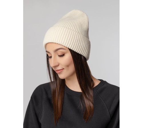 Шапка Tommi, молочно-белая