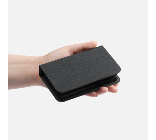 Внешний аккумулятор с беспроводной зарядкой reCover, черный