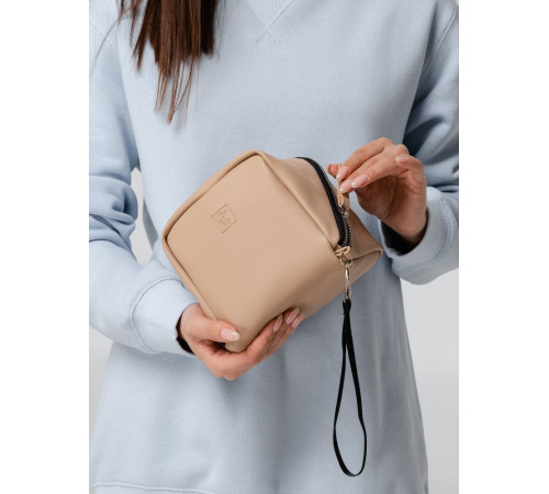 Дорожная косметичка Cubo, бежевая с логотипом