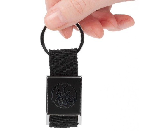 Брелок Stropp с тканевой вставкой, черный