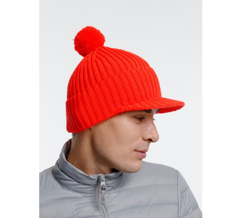 Вязаная шапка с козырьком Peaky, красная (кармин)