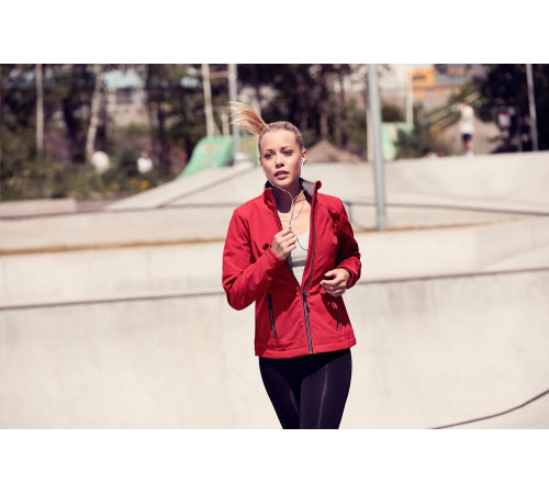 Куртка софтшелл женская Trial Lady, зеленая