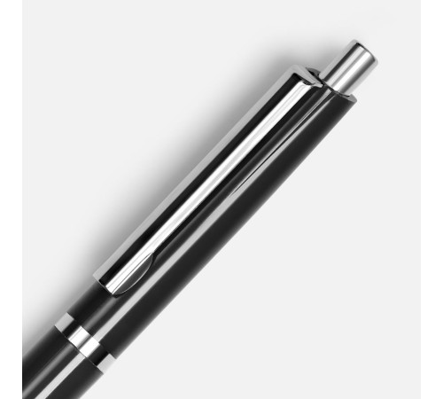 Ручка шариковая Classic, черная