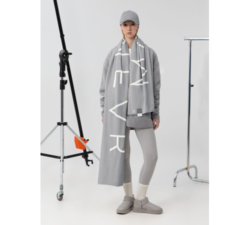 Шарф Bereg, молочный с серым