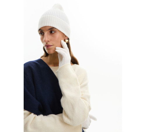 Шапка Bernard, молочно-белая (ванильная)