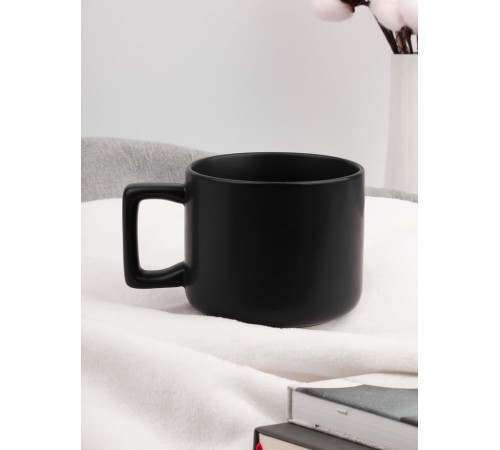 Чашка Jumbo в коробке матовая, черная