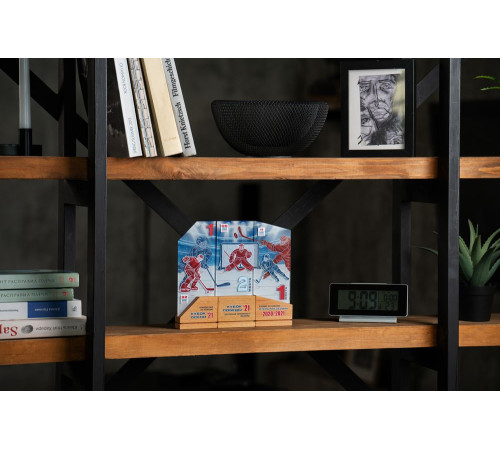 Стела Tribute 2