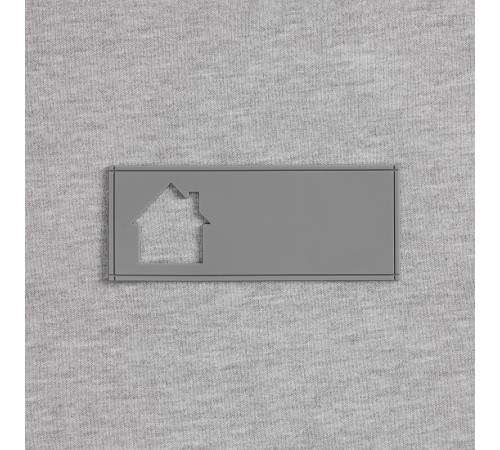 Лейбл из ПВХ с вырубкой «Дом», серый