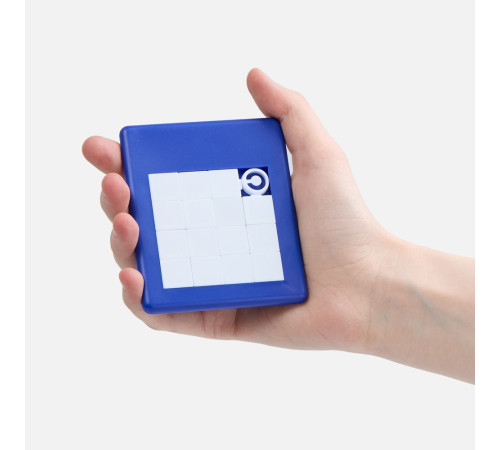 Головоломка «Пятнашки», синяя