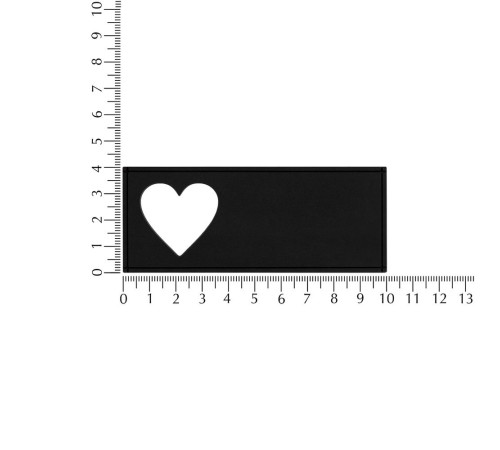 Лейбл из ПВХ с вырубкой «Сердце», черный