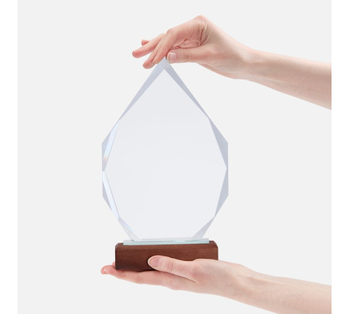 Стела Glory Daze