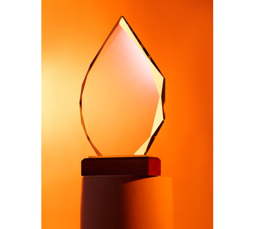 Стела Glory Daze