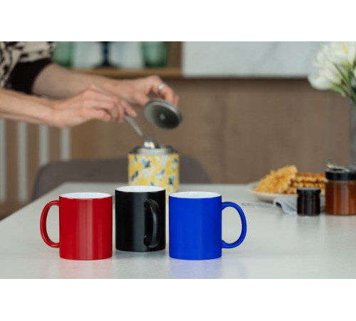 Кружка «Хамелеон», глянцевая, черная