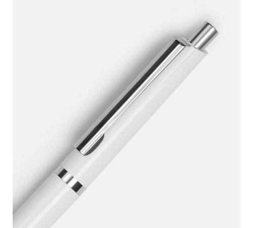 Ручка шариковая Classic, белая