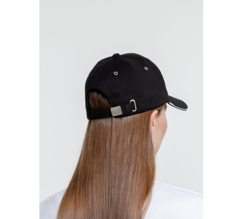 Бейсболка Classic, черная с белым кантом