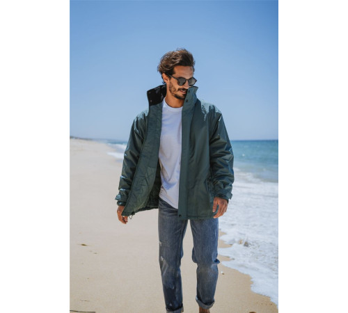 Парка унисекс Liubliana, черная