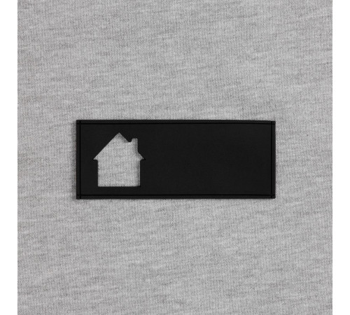 Лейбл из ПВХ с вырубкой «Дом», черный