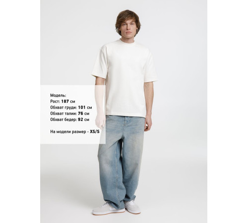 Футболка оверсайз унисекс Sideline, молочно-белая