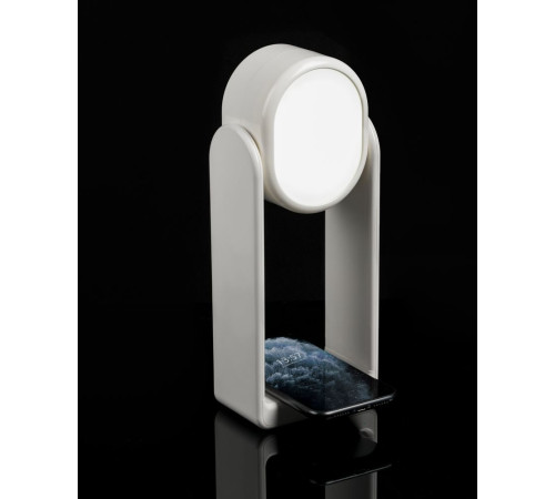 Настольная лампа с зеркалом и беспроводной зарядкой Tyro, белая