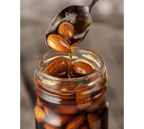 Мед Bee To Bear, с миндалем