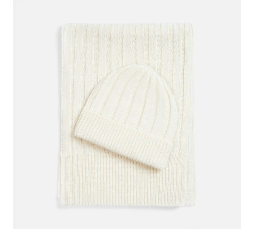 Шапка Bellish, белая (ванильная)