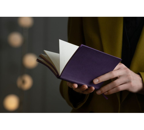 Ежедневник Flat Mini, недатированный, иссиня-черный