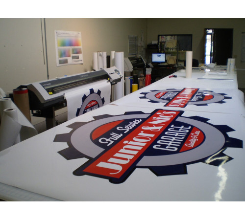 Печать наклеек на пленке